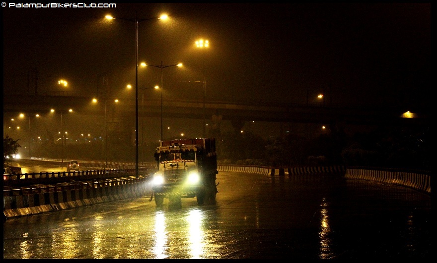 Rain in delhi